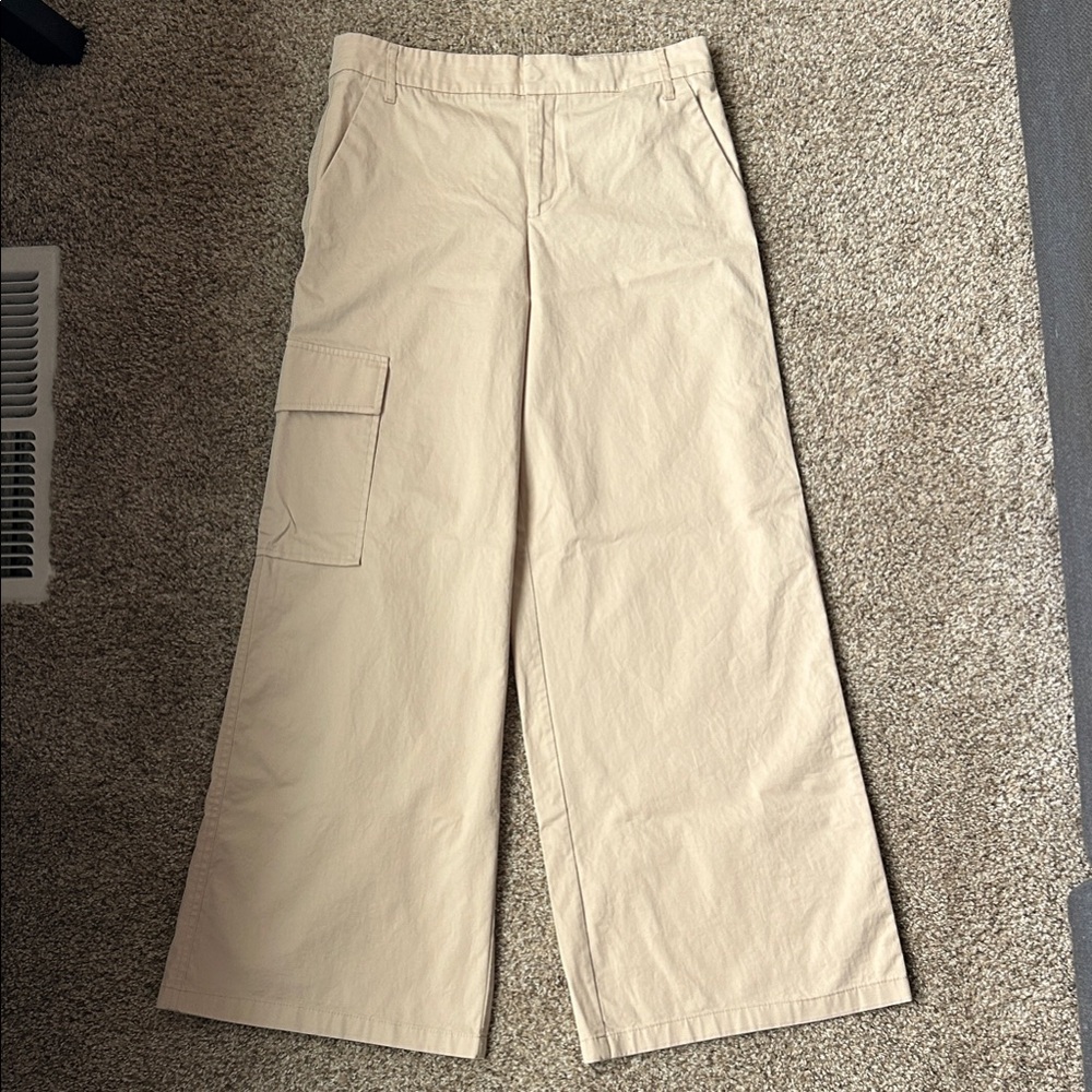 Zara Women's Tan Wide-Leg Cargo Pants